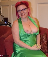 Mollie Foxxx. Posh Green Dress Free Pic 17