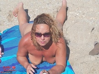 Debbie Delicious. Wild Wednesday On The Beach Pt2 Free Pic 1