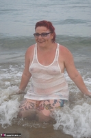 Phillipas Ladies. Mollie Foxx At The Beach Free Pic 5