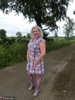 Barby. A Beautiful Afternoon Walk In The Cuntryside 2 Free Pic 1