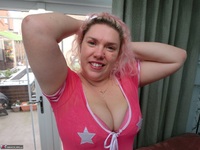 Barby. Pretty In Pink Free Pic 6