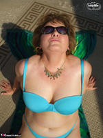 Busty Bliss. Blissfully Soaking Up The Sun Free Pic 3