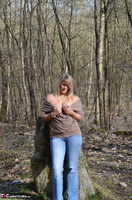 Sweet Susi. Flashing In The Forest Free Pic 3