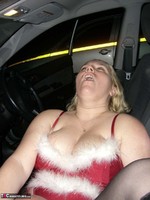 Barby. Happy Dogging Holidays Pt2 Free Pic 10