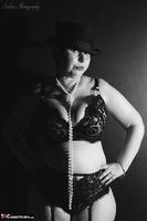 Posh Sophia. Cabaret Free Pic 1