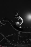 Posh Sophia. Cabaret Free Pic 3