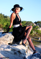 Eva Diangelo. Pantyhose Lady Outdoors Free Pic 1