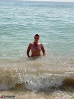 Sweet Susi. Life's A Beach Free Pic 17