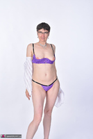 Hot Milf. Blouse Bra Pt1 Free Pic 17