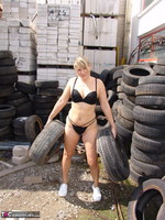 Sweet Susi. At The Junkyard Free Pic 7