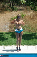 Sweet Susi. Bikini Striptease By The Pool Free Pic 9