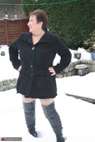 Kinky Carol. Thigh Boot Fun In The Snow Pt1 Free Pic 2