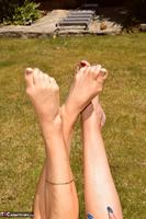 Phillipas Ladies. Dimonty & Emerald Play In The Garden Free Pic 18