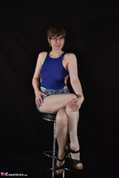 Hot Milf. Blue Body & Sandals Free Pic 2