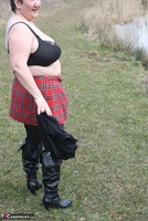 Kinky Carol. Stripping At The Dogging Spot Pt1 Free Pic 17
