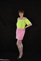 Hot Milf. Neon Colours Pt1 Free Pic 1