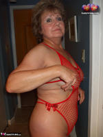 Busty Bliss. Busty Mature Fire Arse Hot In My Netting Free Pic 2