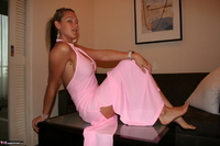 Aussie Jewel. My Pink Dress Free Pic 5