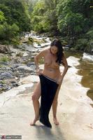 Roxeanne. Outdoors with nothing but a towel Free Pic 3