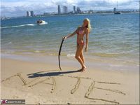 Aussie Jewel. Playing On The Beach Free Pic 5