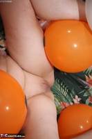 Tracey Lain. Balloons New Free Pic 12