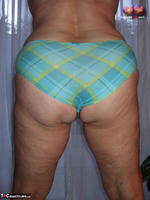 Busty Bliss. Cum On My Green Plaid Panties Free Pic 2