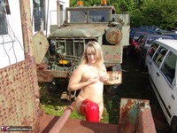 Sweet Susi. In The Scrapyard Free Pic 14