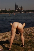 Hot Milf. Flashing In Front Of Cologne Cathedral  Free Pic 19