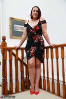 Sara Banks. Around The House Free Pic 6