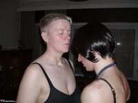 Tiffany Pearl. Trans Pegging Free Pic 6