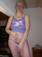 Tiffany Pearl. Wallpapering Pt2 Free Pic 11