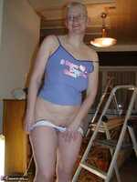 Tiffany Pearl. Wallpapering Pt2 Free Pic 12