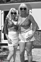 Emerald. Emerald & Dimonty In Black & White Free Pic 7