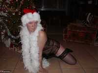 Tiffany Pearl. Xmas Fun Pt1 Free Pic 6