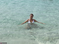 Sweet Susi. Bikini FKK Beach Free Pic 3