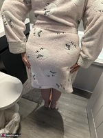 Inked MILF. Bath Time Free Pic 2