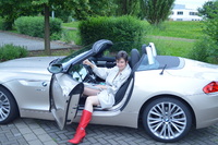 Hot Milf. On The Parking Lot Free Pic 2