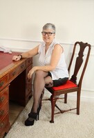 Savana. Not Working From Home Free Pic 1