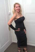 Emerald. Red Or Black Free Pic 18