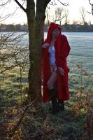 Barby Slut. Sunrise In The Park Free Pic 3