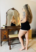 Lil Ms Muffet. Mirror Mirror Free Pic 20