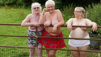 Lexie Cummings. Three Tarts Flashing In A Field Free Pic 19