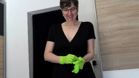 Hot Milf. Green Rubber Gloves Covered In Cum Free Pic 2