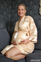 Luscious Models. Dutch Veronica 31 Weeks Pregnant Pt1 Free Pic 5