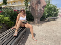 Sweet Susi. Cunt Flashing In Public Free Pic 18