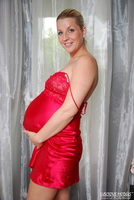 Luscious Models. Dutch Veronica 31 Weeks Pregnant Pt3 Free Pic 7