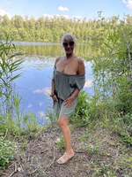 Sweet Susi. Slipless Free Pic 3