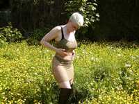 Tiffany Pearl. Summer Meadow Free Pic 1