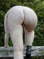 Tiffany Pearl. I'm So Bench! Free Pic 12