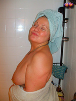 Busty Bliss. Getting Blissfully Sudzed Up! Free Pic 15